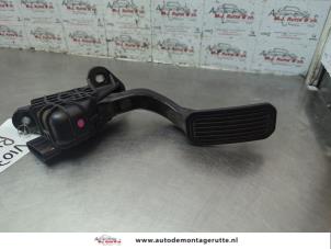 O189380 Gebruikte gaspedaal Lexus RX