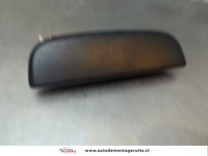 O189391 Gebruikte deurgreep 4deurs links-voor Opel Agila