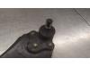 Gebruikte Triangel links-voor Ford Fiesta O189400