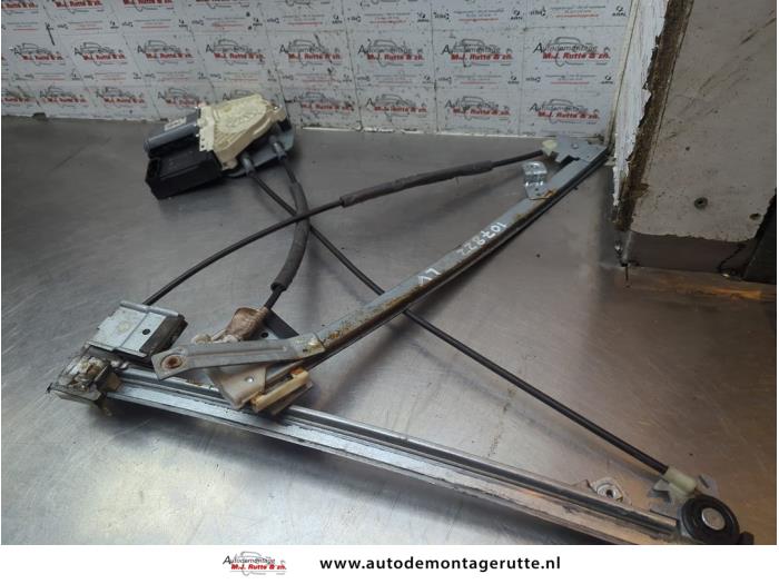 Gebruikte Raammechaniek 4Deurs links-voor Seat Altea O189483