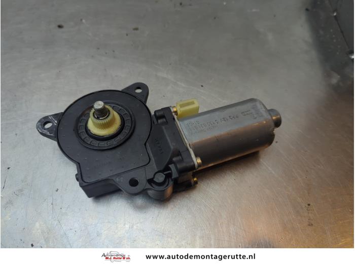 Gebruikte Motor electrisch raam Ford Fiesta O189494
