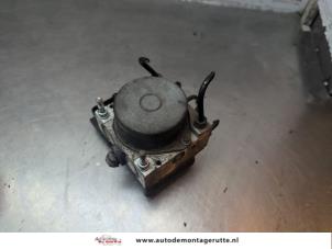 Gebruikte ABS Pomp Opel Corsa D 1.4 16V Twinport Prijs € 175,00 Margeregeling aangeboden door Autodemontage M.J. Rutte B.V.