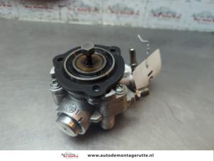 O189519 Gebruikte hogedrukpomp Opel Zafira