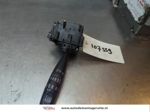 O189527 Gebruikte schakelaar ruitenwisser Daihatsu Cuore