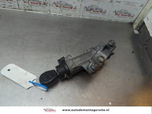 O189547 Gebruikte kontaktslot+sleutel Volkswagen Fox
