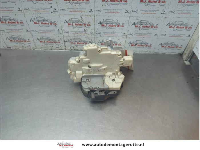 Gebruikte Portierslot Mechaniek 4Deurs rechts-voor Seat Exeo O189582