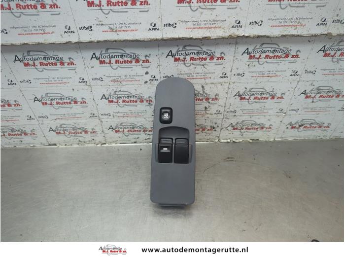 Gebruikte Schakelblok ruiten Mitsubishi Colt O189597