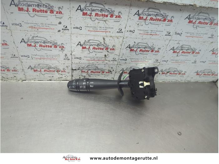 Gebruikte Knipperlicht Schakelaar Renault Twingo O189619