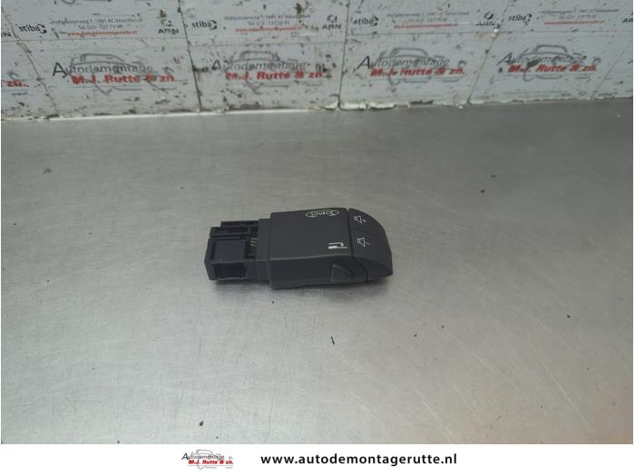 Gebruikte Radiobediening Stuur Renault Twingo O189621