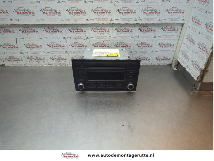 Gebruikte Radio Seat Exeo O189675