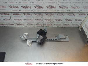 O189679 Gebruikte ruitmechaniek 4deurs rechts-achter Renault Megane Scenic