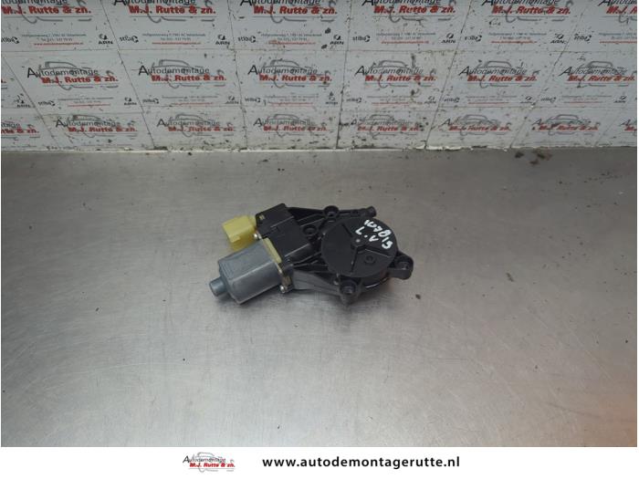 Gebruikte Motor electrisch raam Ford Fiesta O189683