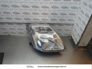 O189712 Gebruikte rechter koplamp Citroen C2
