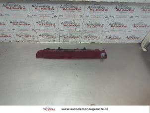 O189725 Gebruikte extra remlicht midden Opel Meriva
