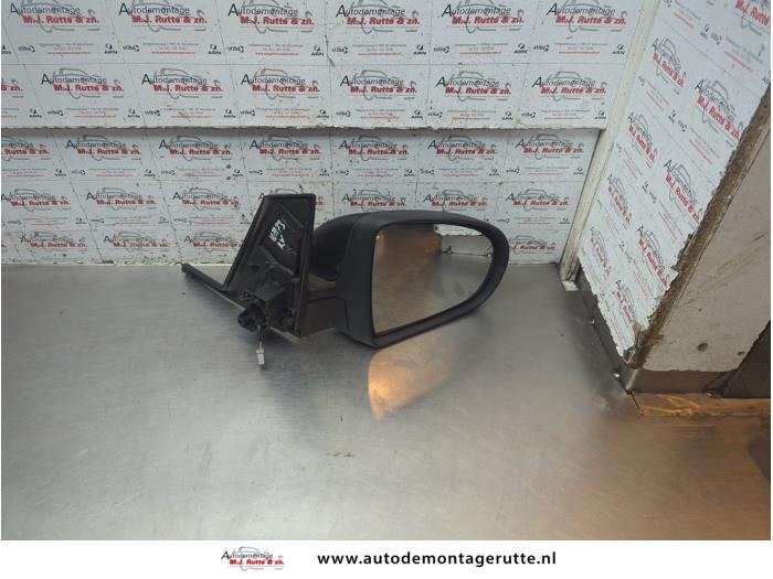 Gebruikte Buitenspiegel rechts Mitsubishi Colt O189734
