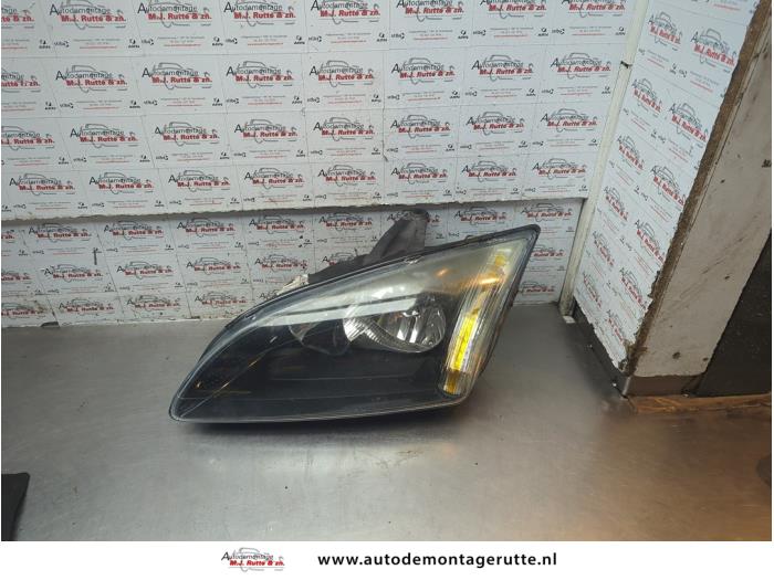 Gebruikte Koplamp links Ford Focus O189746