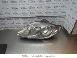 O189747 Gebruikte linker koplamp Seat Exeo