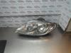Koplamp links van een Seat Exeo ST (3R5), 2009 / 2013 2.0 TSI 16V, Combi/o, Benzine, 1.984cc, 155kW (211pk), FWD, CDND, 2010-05 / 2013-05 2010