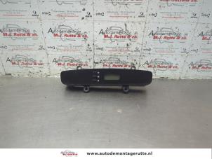 O189763 Gebruikte klok (tijd) Kia Carnival
