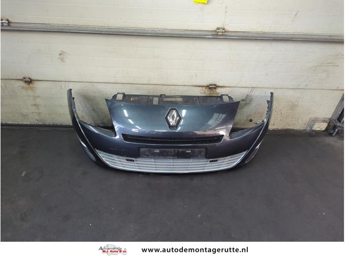 Gebruikte Bumper voor Renault Grand Scenic O189807