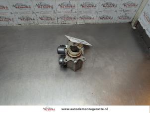 O189878 Gebruikte hogedrukpomp Peugeot 207