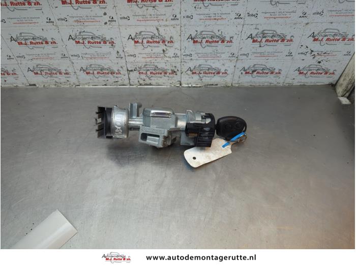 Gebruikte Sleutel+Contactslot Ford Focus O189895
