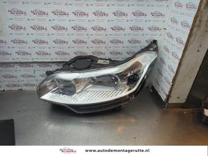 O189917 Gebruikte koplamp links Citroen C5