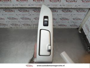 O189950 Gebruikte elektrisch raam schakelaar Lexus RX