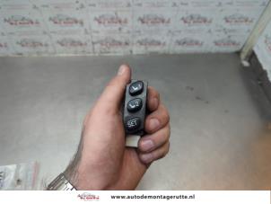 O189953 Gebruikte schakelaar (diversen) Lexus RX