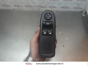 O190018 Gebruikte combischakelaar ramen Citroen C3