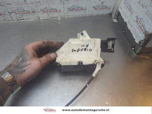 O190055 Gebruikte portierslot mechaniek 4deurs rechts-voor Citroen C3