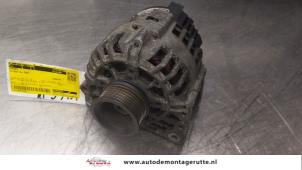 O190082 Gebruikte alternator Volkswagen Golf