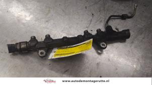 O190103 Gebruikte galerij (injectie) Opel Combo