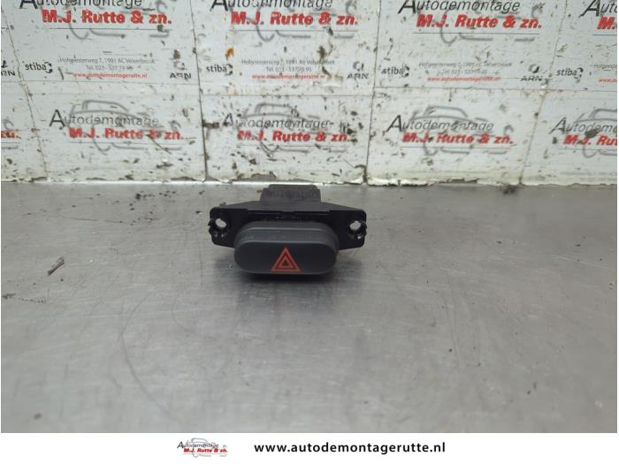 Gebruikte Paniekverlichtings Schakelaar Hyundai I10 O190131
