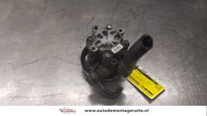 O190166 Gebruikte servopomp Opel Insignia