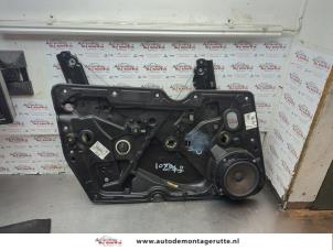 O190177 Gebruikte raammechaniek 4deurs links-voor Volkswagen Golf