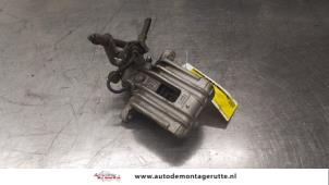 O190184 Gebruikte remklauw (tang) links-achter Volkswagen Golf