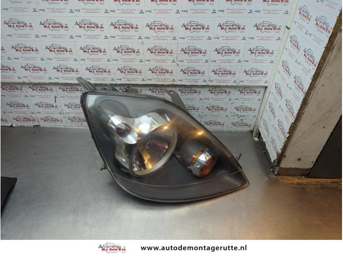 Gebruikte Rechter Koplamp Ford Fiesta O190187