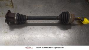 O190210 Gebruikte cardanas links-voor (vwa) Audi A4