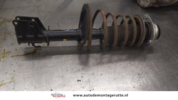 Gebruikte Mac Phersonpoot links-voor Fiat Doblo O190215