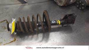 O190216 Gebruikte voorpoot rechts Fiat Doblo