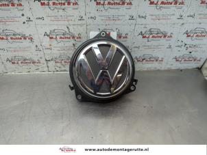 O190237 Gebruikte handgreep achterklep Volkswagen Golf