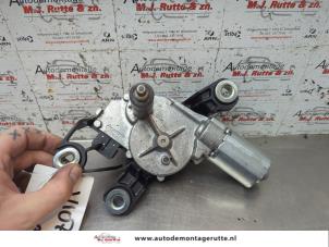 O190240 Gebruikte ruitenwissermotor achter Volkswagen Golf