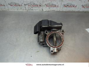 O190274 Gebruikte gasklephuis Audi A8