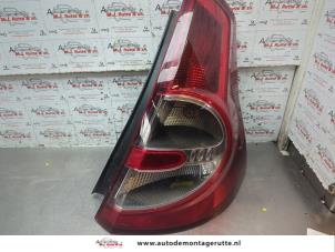 O190276 Gebruikte achterlicht rechts Dacia Sandero
