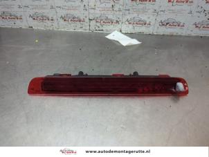 O190294 Gebruikte extra remlicht midden Opel Meriva
