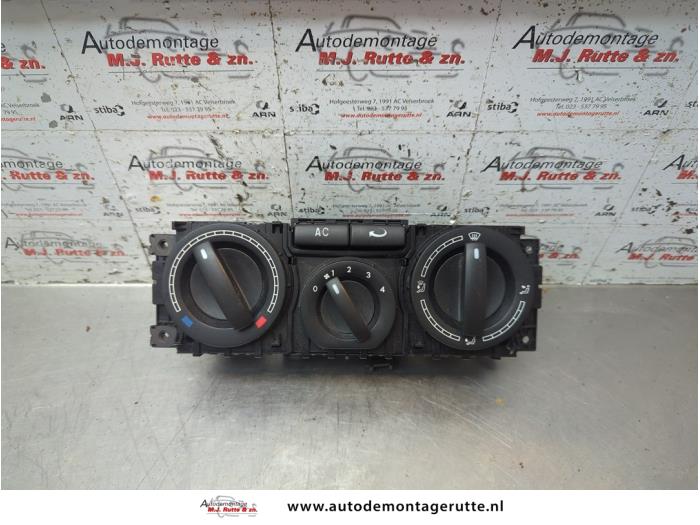 Gebruikte Chaufage Bedieningspaneel Volkswagen Transporter O190330