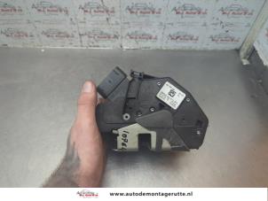 O190347 Gebruikte deurslot mechaniek 4deurs rechts-voor Ford Focus