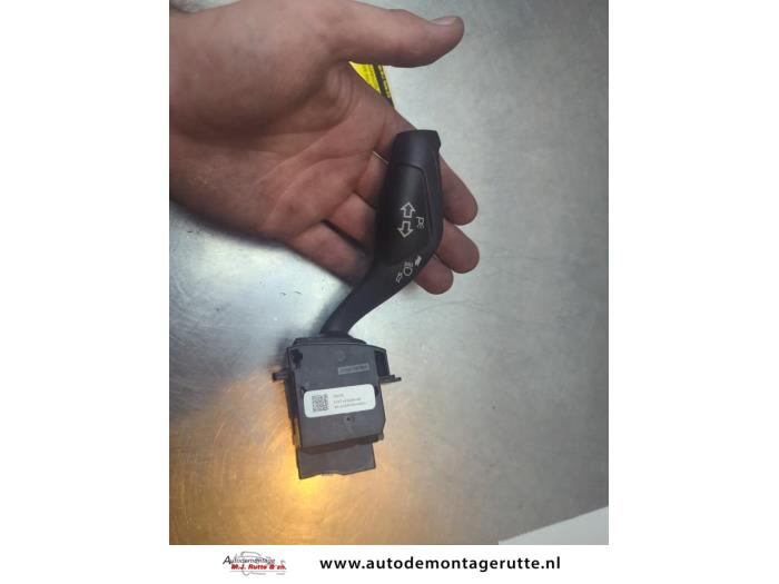 Gebruikte Schakelaar Richtingaanwijzer Ford Focus O190352