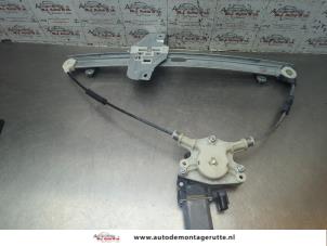 O190358 Gebruikte ruitmechaniek 4deurs rechts-voor Kia Picanto